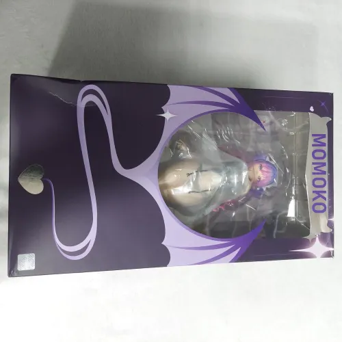 Figura de ação Momoko