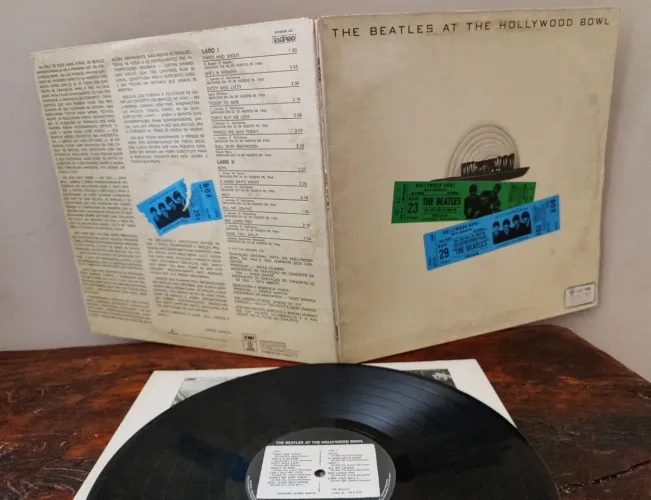 LP Beatles - At The Hollywood Bowl