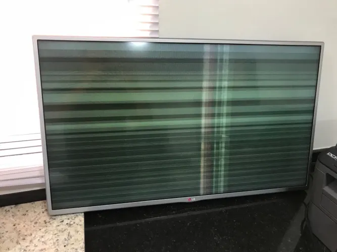 Tv lg 39 com defeito