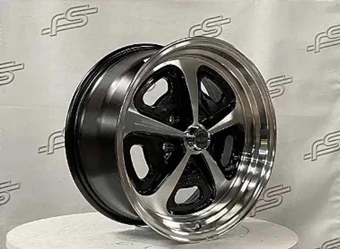 Roda American Racing Magnum 500 VN 501 Aro 17 / Tala 7 e 8" / Furação 5x114,3 / Of