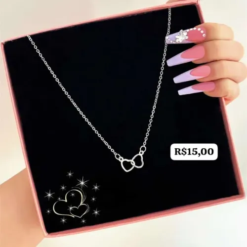 Lindo maravilhoso e singelo colar feminino