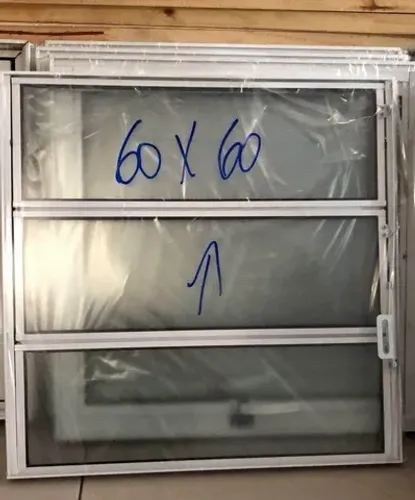 VITRO BASCULANTE BRANCO BANHEIRO