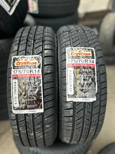 Par (02) de pneus Crystone 175/70r14 remolde