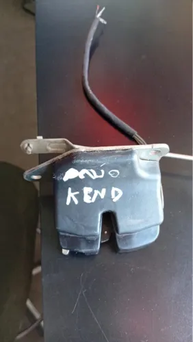 Fechadura Tampa Traseira Renault Kwid Original