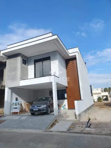 Excelente Oportunidade de Investimento em Condomínio Completo! Casa à venda no Delta Ville