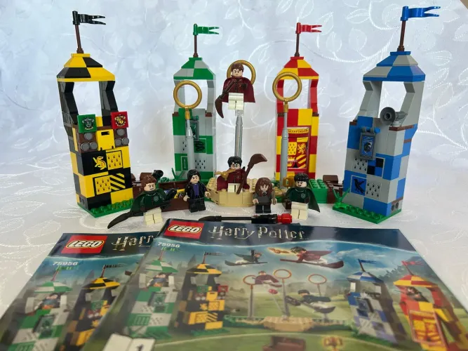 Lego Harry Potter Quidditch Match - Original / Em ótimo estado