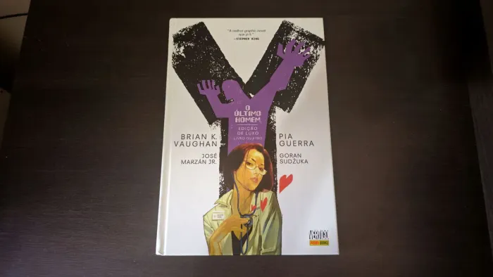 Y O Último Homem - Volume 4 - Edição de Luxo - DC Black Label - HQ Panini
