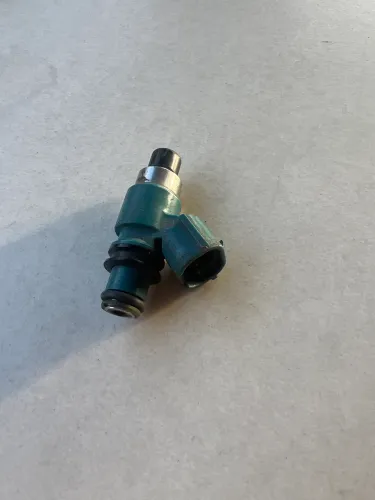 BICO INJETOR COMBUSTIVEL CB 300/ XRE 300 2009-12 HONDA (12 FUROS) ORIGINAL 