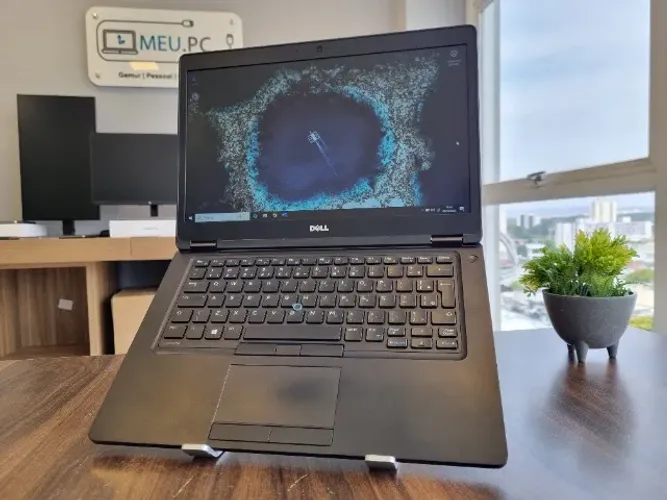 Notebook Dell Latitude 5480 - Core i5 | 7ª geração | 240GB SSD | 8GB DDR4 | 14"