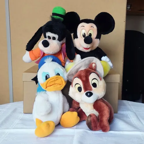 brinquedo - pelúcias Disney oficiais (usadas)