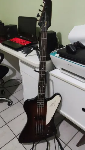 Baixo Epiphone Thunderbird