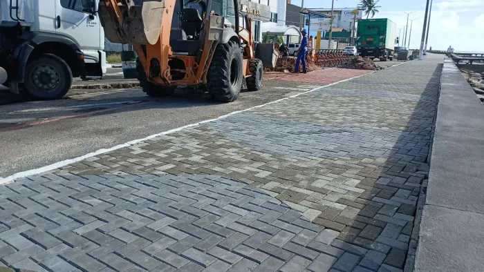Locação retroescavadeira 