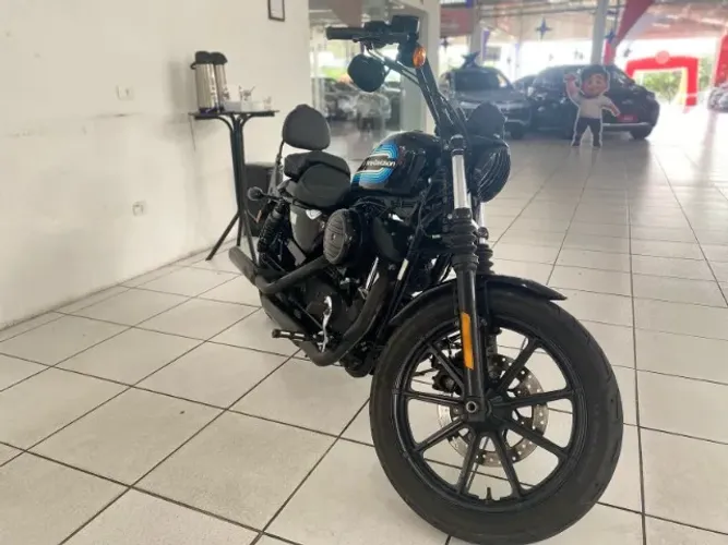 XL 1200 SPORTSTER 19/19 IRON