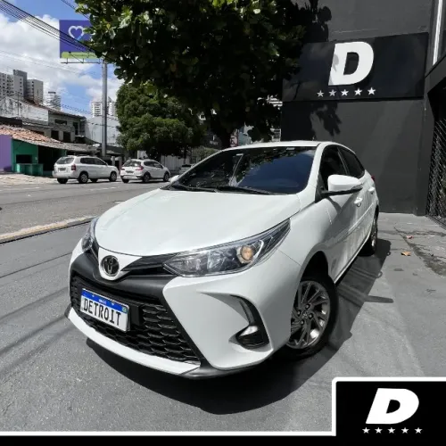 Yaris XS 1.5 AT. 44.000 KMS 2023