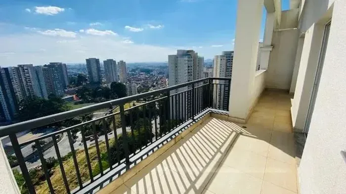 Cobertura à venda na Vila Andrade, São Paulo-SP: 2 quartos, 1 suíte, 2 banheiros, 2 vagas,