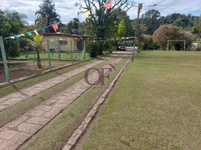 Chácara à Venda no Guacuri Itupeva/SP | 5.000m² | 3 Dormitórios (2 Suítes) | 430m² Constr