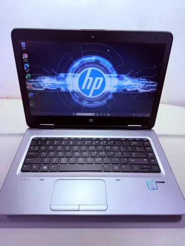 Promoção Notebook HP i5 de 6ª geração com 8 GB de memória RAM e SSD de 240 GB