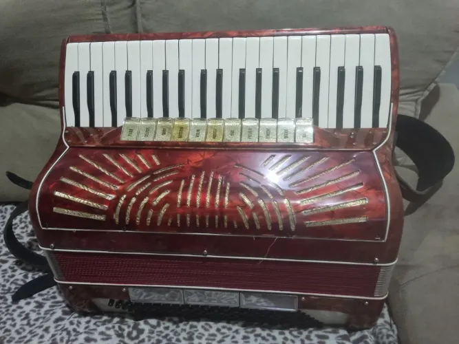 Vendo um Arcodeon italiana .