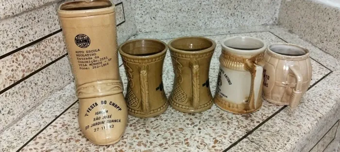 Canecas de Chopp Antigas Coleção
