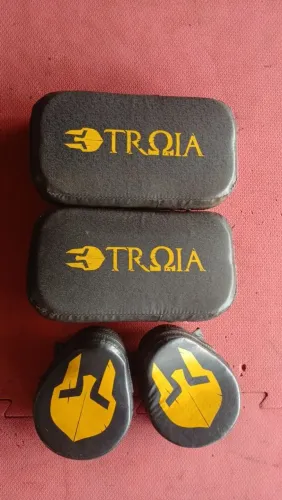 Manoplas e Aparadores Troia - Treino Funcional (boxe, muay Thais jiu-jitsu)