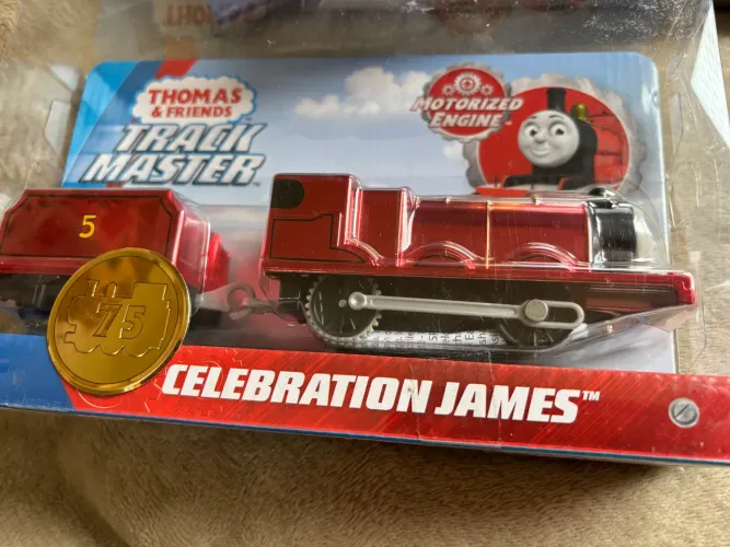 Trem Thomas &Friends, Celebration James, comemorativo de 75 anos! Motorizado!