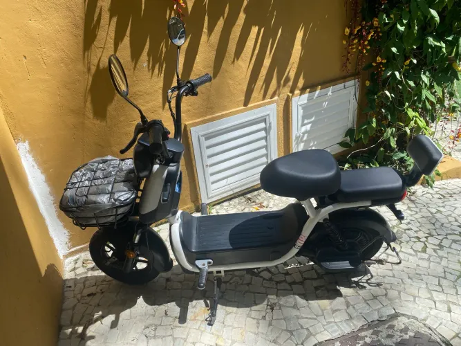 Vendo Bee Modelo U1X SemiNova