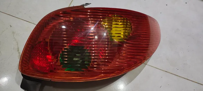 Lanterna Peugeot 206 LD Original 