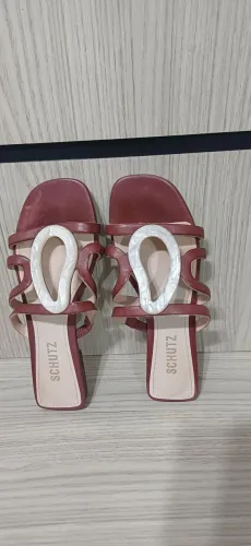 Sandália SCHUTZ, n 35