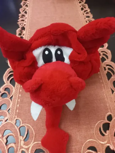 Chapéu de Dragão Vermelho - Adulto
