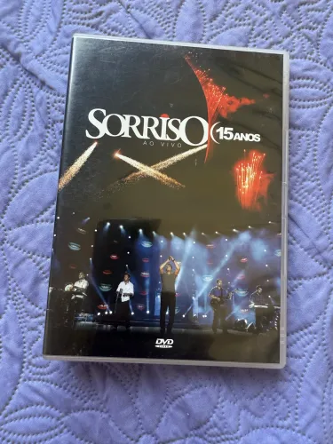 DVD Sorriso Maroto 15 anos 