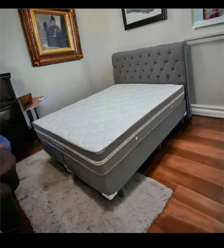 Cama Queen base e colchão e cabeceira
