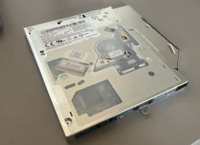 DVD SuperDrive interno para MacBook PRO 2012 (ORIGINAL)