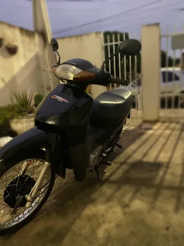 Vendo biz 2003 partida elétrica 