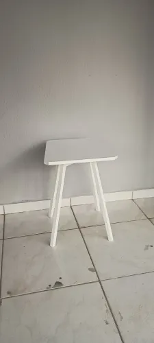 Banqueta para ventilador.leia a descrição.