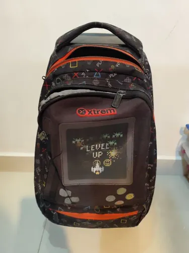 Mochila escolar menino usada X treme gamer- Preta