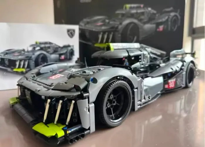 Kit Blocos Montar Peugeot 9X8 Le Mans Hypercar - 1775 Peças (Compatível com Lego)