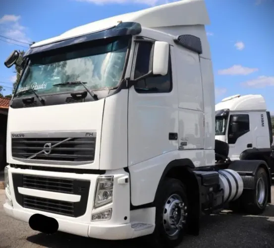 Caminhão a venda 