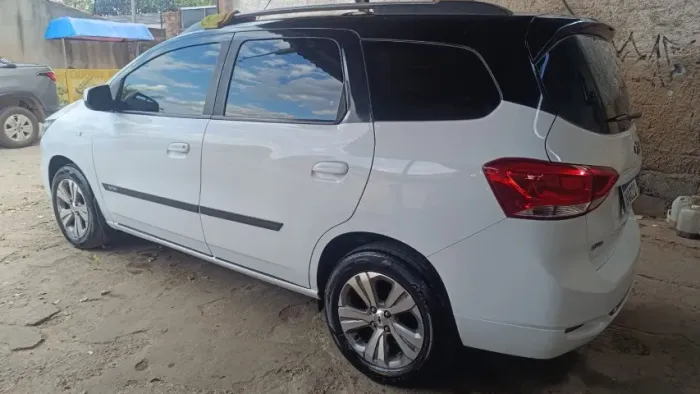Chevrolet Spin Premier 1.8 8V Econo.flex 5P Aut. 2022