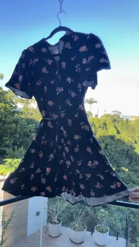 Vestidos semi novos com melhor preço 