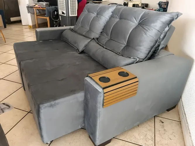 Sofa Retrátil e Reclinavel.