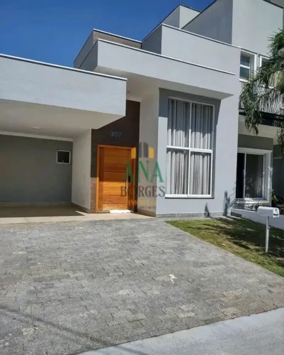 Casa para Venda / Locação em Condomínio