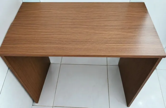Mesa trabalho/estudo/escritório em mdf