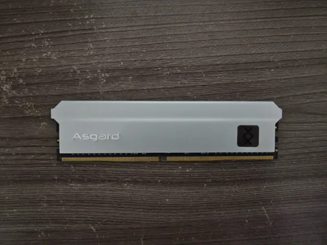 Memória Asgard 16 GB 3200MHz