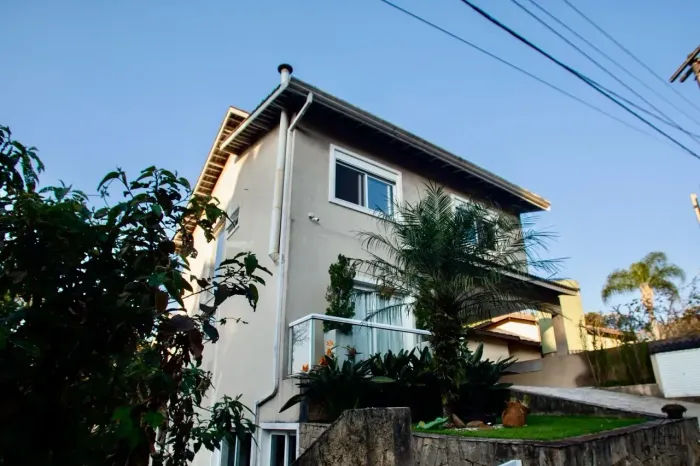 Casa 3 dormitórios com 402 m², para Venda e Locação, Residencial Vila Verde/Transurb - Cot