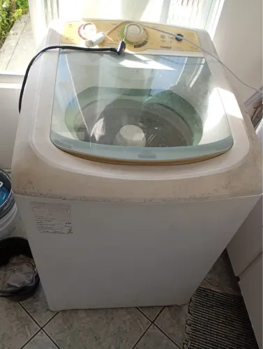 VENDO GELADEIRA E MÁQUINA DE LAVAR- APROVEITE!
