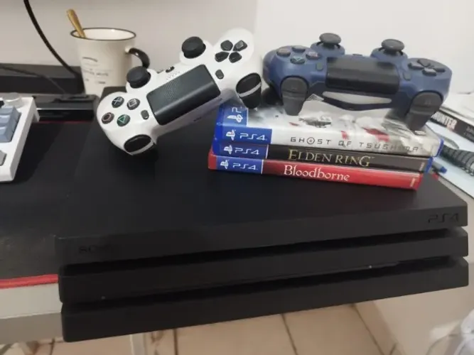 Ps4 Pro 1800