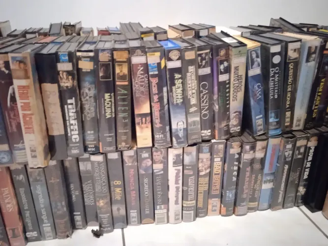 Lote com 600 fitas vhs