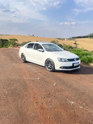 Volkswagen Jetta Highline 2.0 TSI 16V 4P Tiptronic 2013