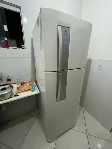 Geladeira Electrolux nova 