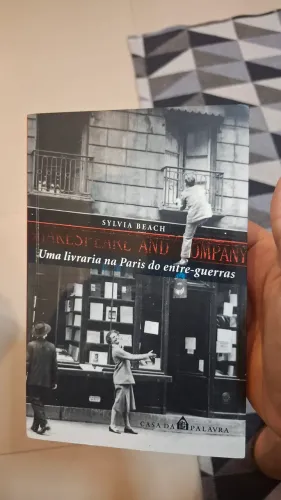 Livro - Shakespeare and company- uma livraria na Paris do entre- guerras - usado